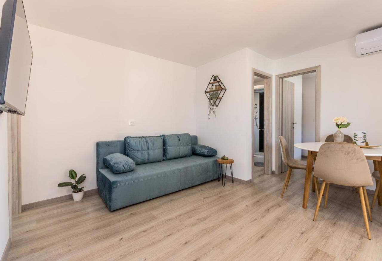 Mobile House Mm Villa Biograd Na Moru Exterior photo